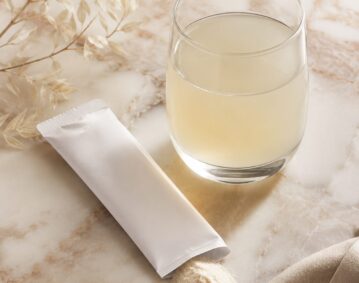 膠原蛋白胜肽粉末與沖泡飲品,保健食品代工示意